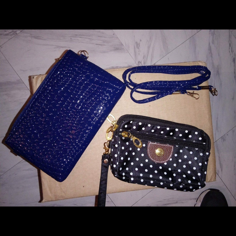 💙Blue Croc Clutch, with wristlet💙